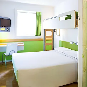 ibis-budget-sao-paulo-paulista.topsaopaulohotels.com/